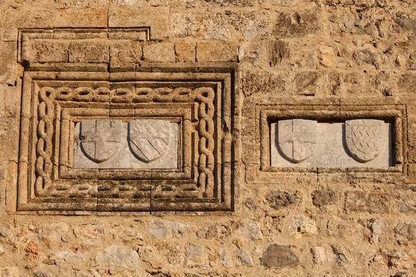 Τοιχοποιία στο Κάστρο του Αρχαγγέλου